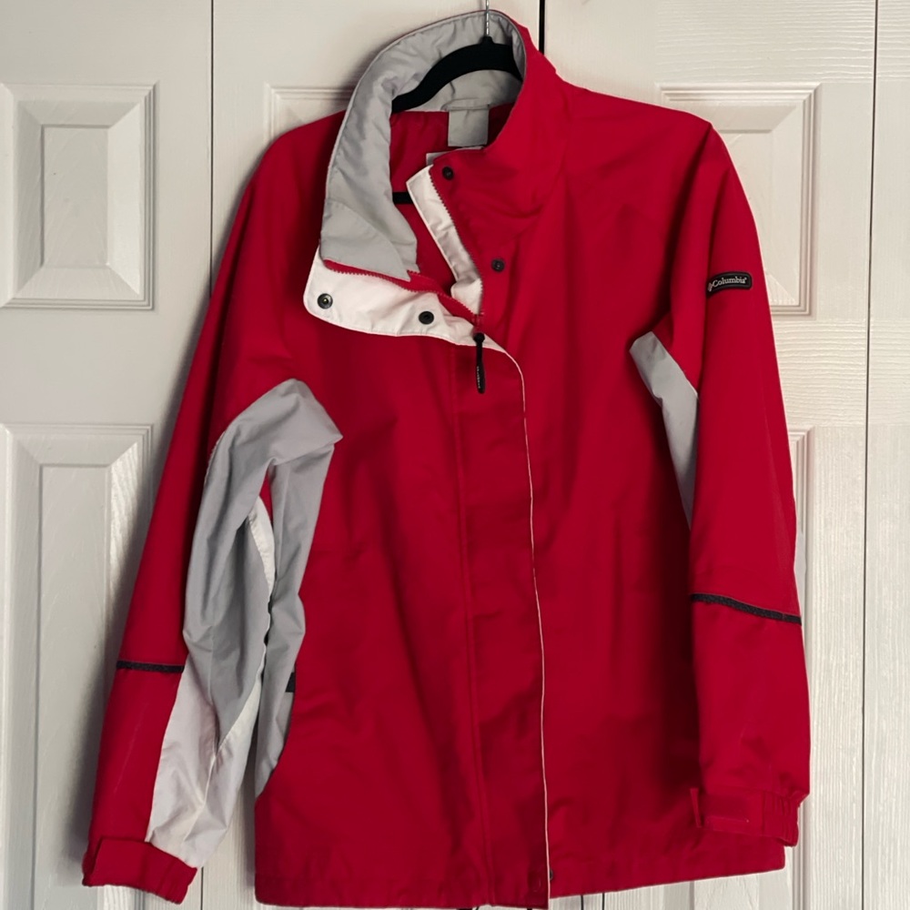 Columbia women’s interchange red and gray windbreaker jacket size large